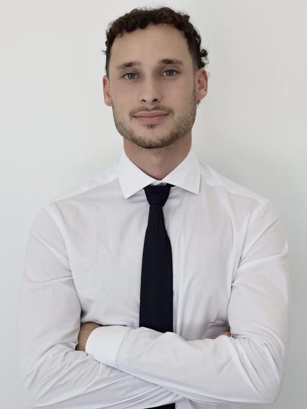 Benyamin Grin, Co-Founder & CEO of Skipset